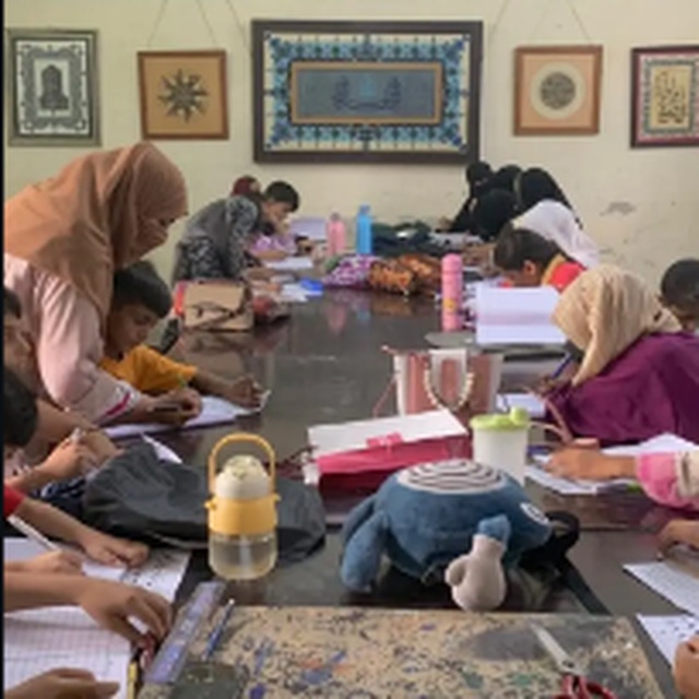 Summer Calligraphy Camp at Shakarganj Foundation's Jhang Art Gallery